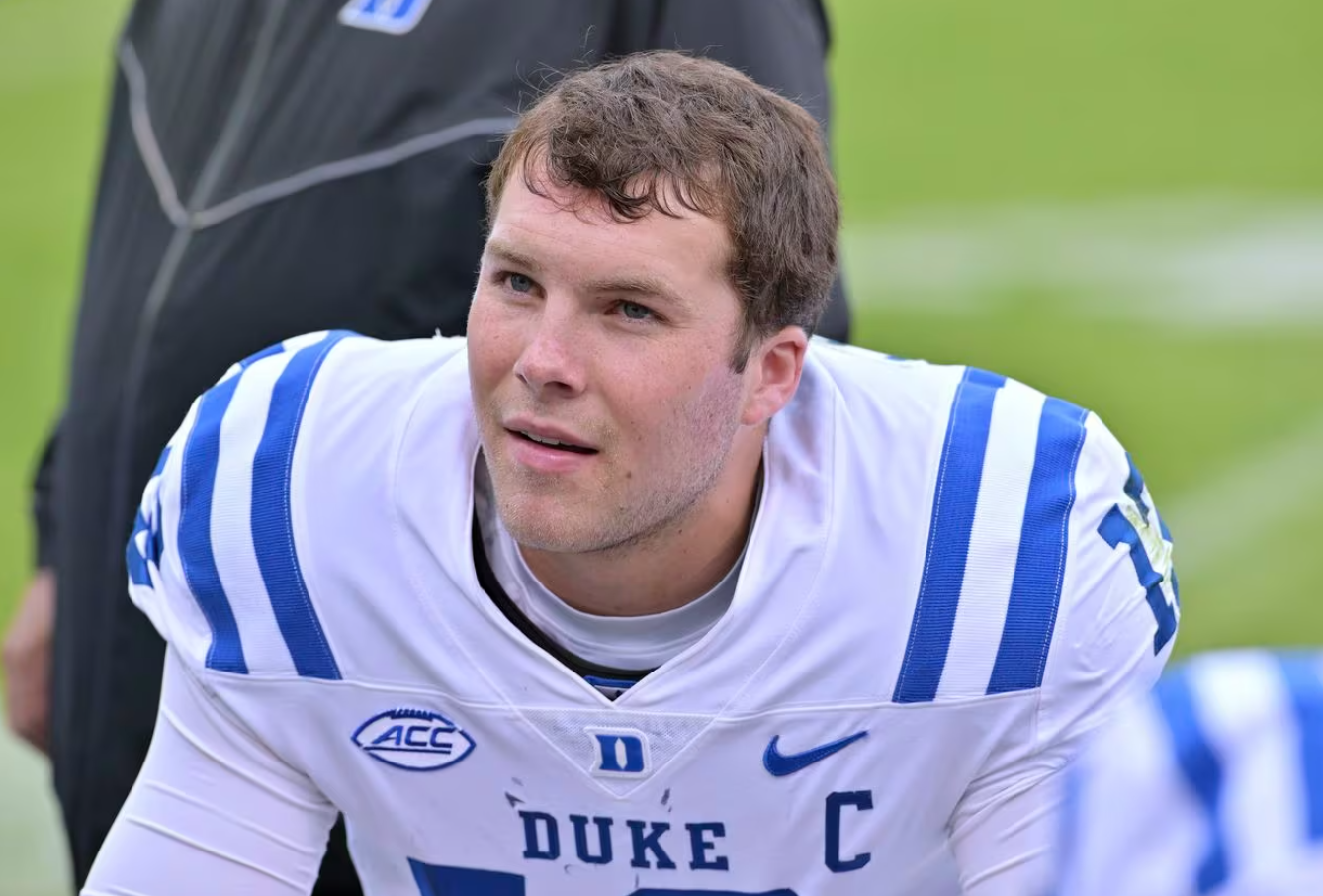 Transfer Portal: Former Duke QB Riley Leonard commits to Notre Dame